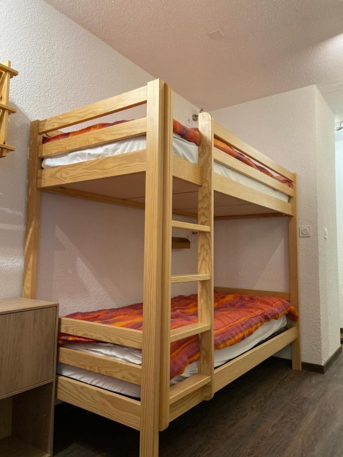 Appartement Les Menuires - 4 Personnes A 20 M Des Pistes Saint-Martin-de-Belleville Buitenkant foto